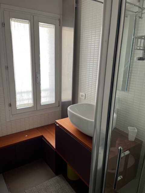 Image4