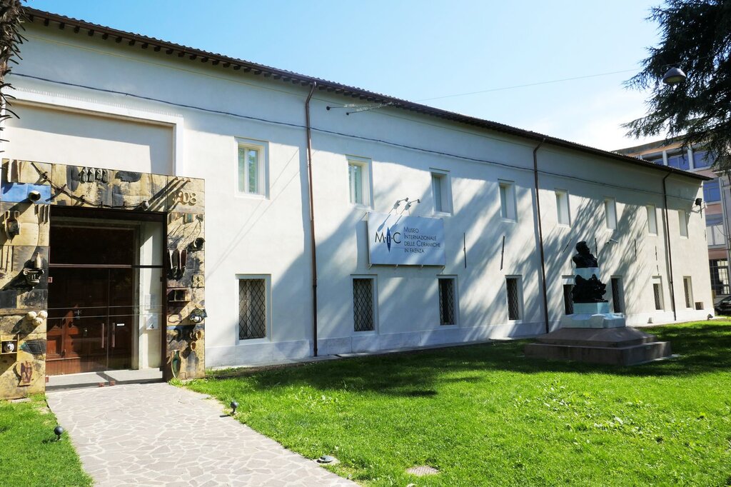 MIC - Museo Internazionale delle Ceramiche