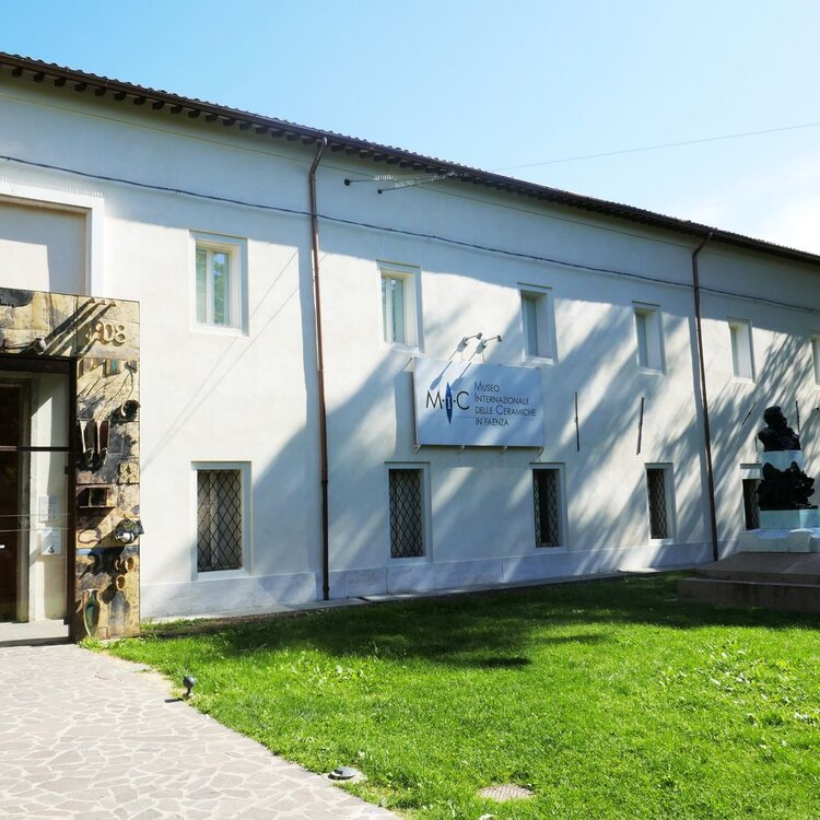 MIC - Museo Internazionale delle Ceramiche