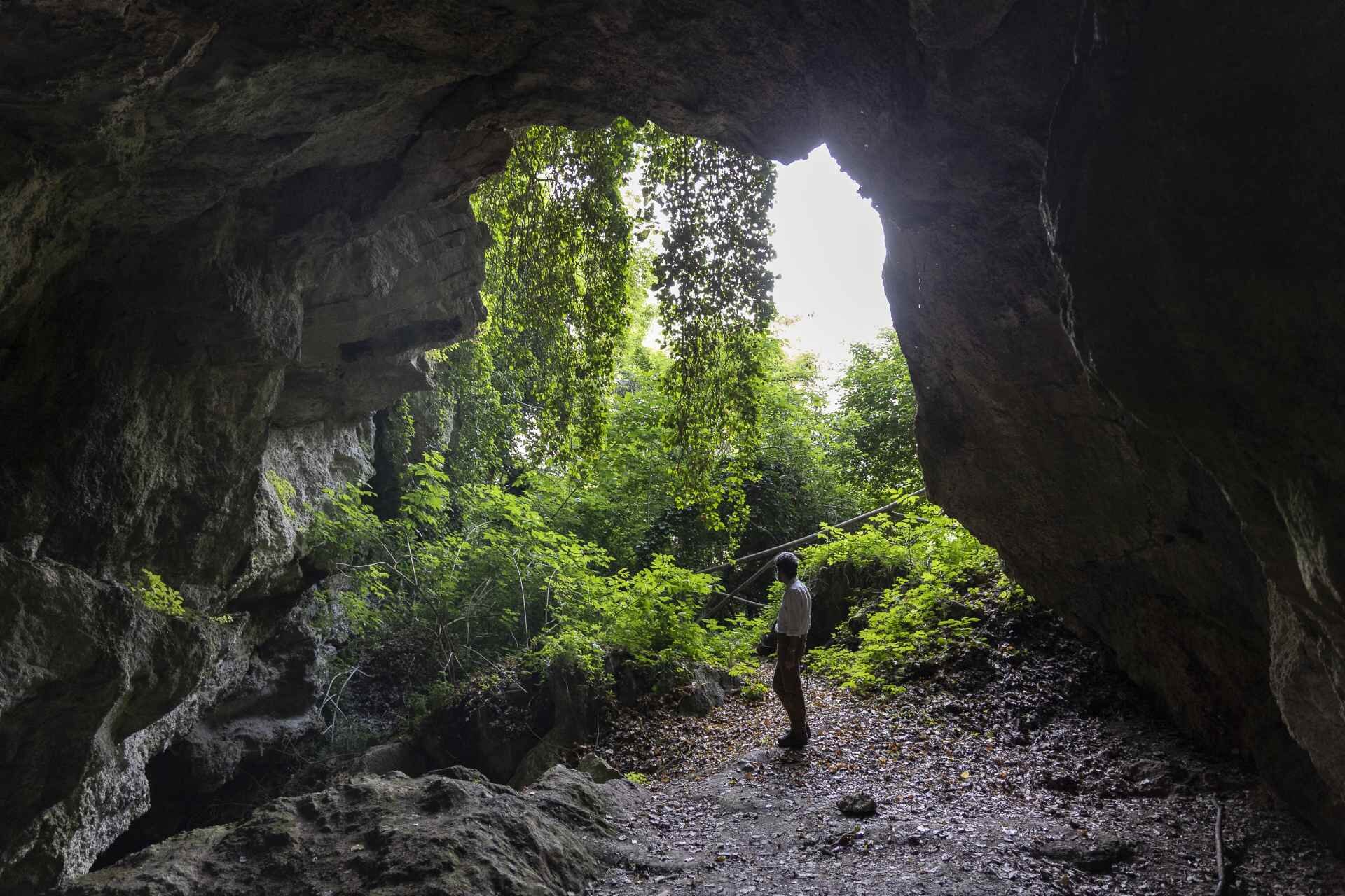Visita speleologica alla Grotta Tanaccia