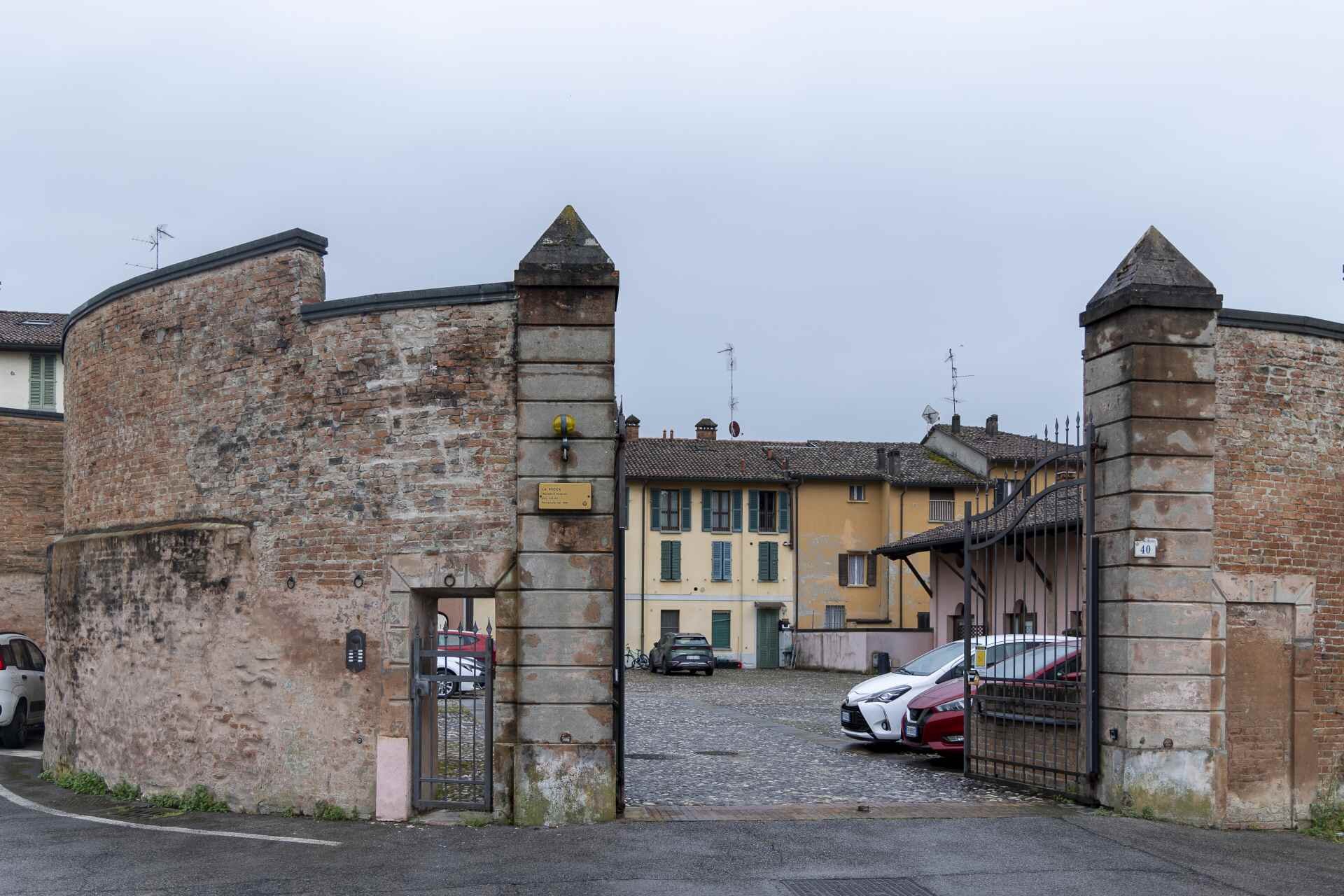 Resticastello Castelbolognese2