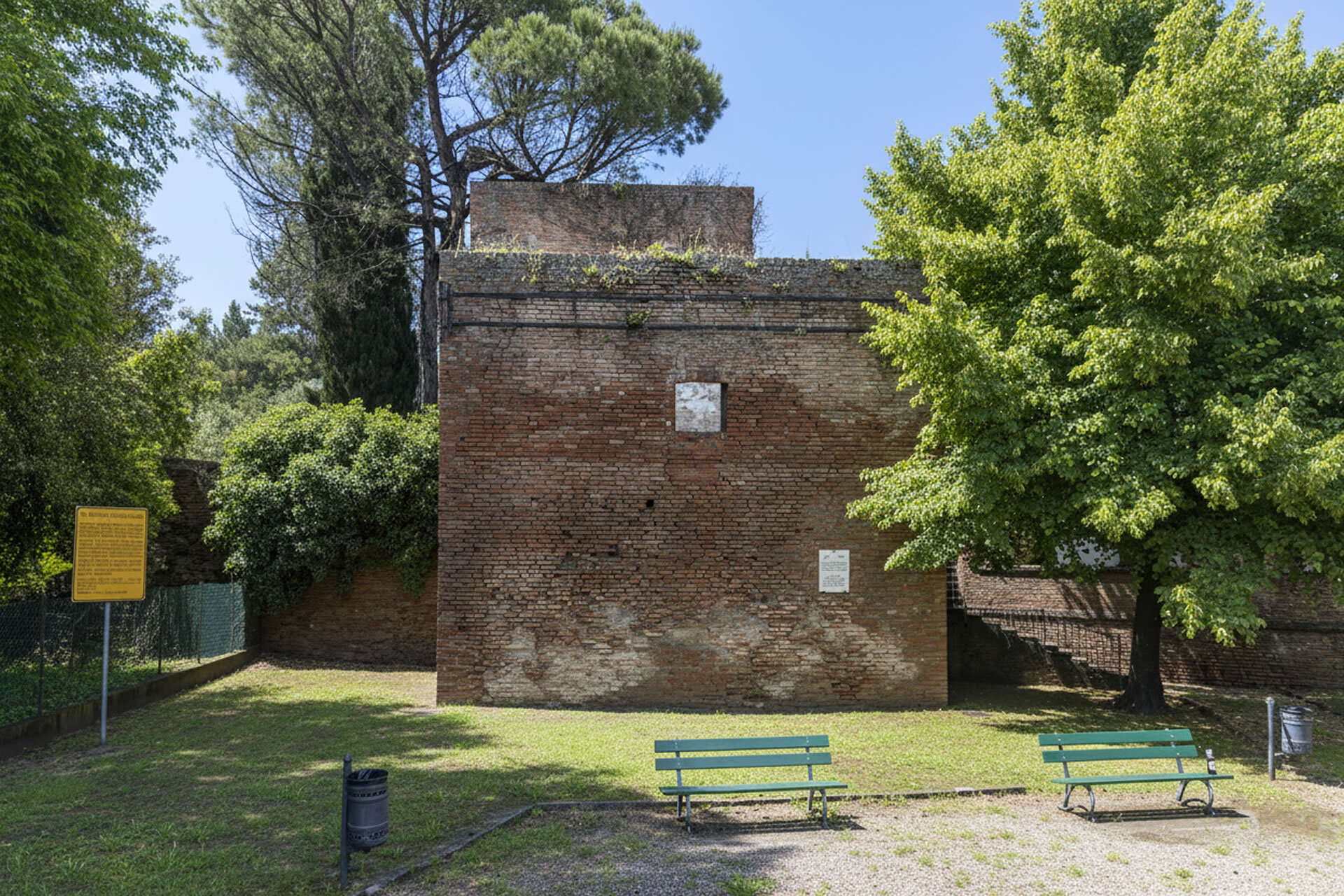 Mura del Castello di Solarolo