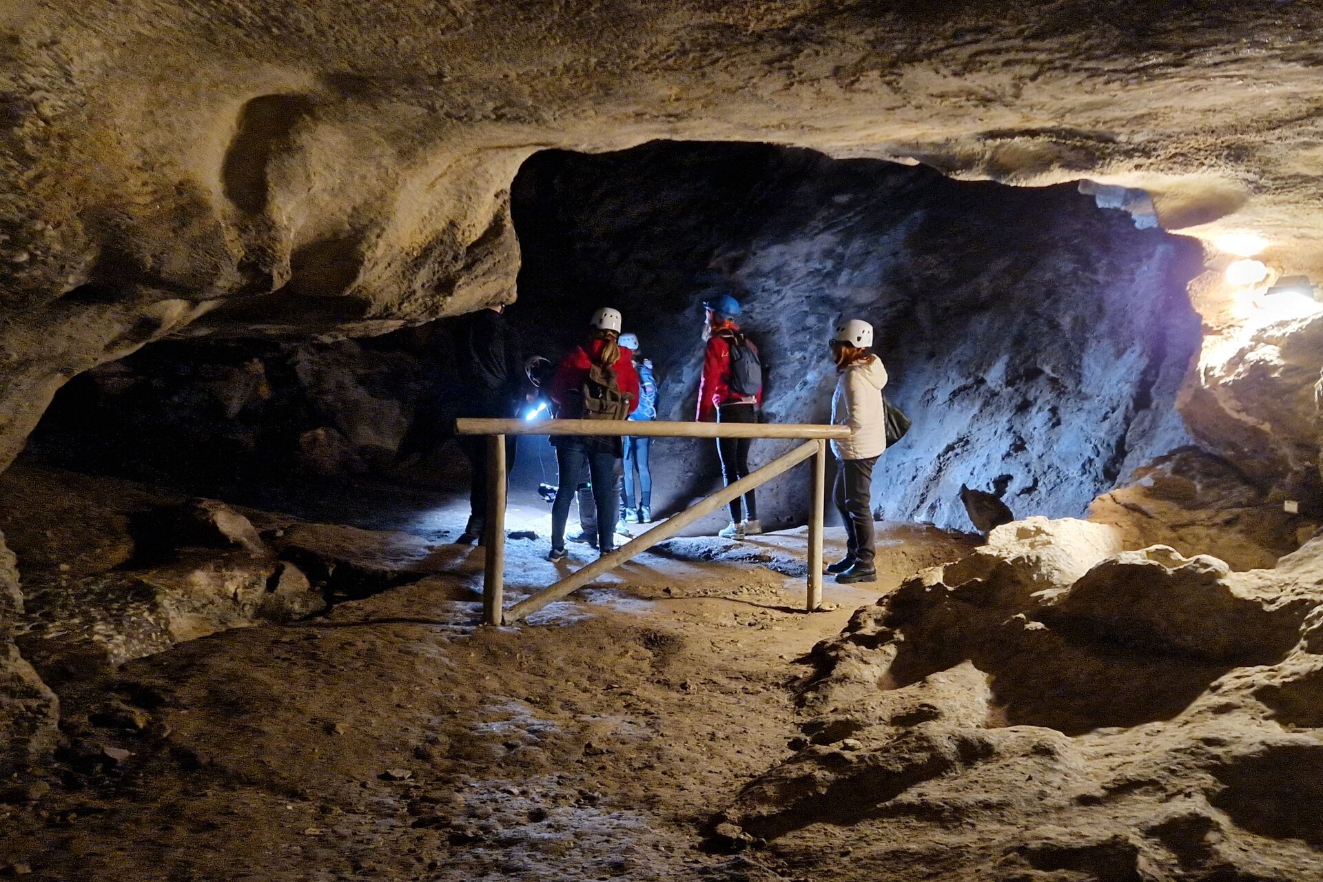 Escursione Alla Grotta Del Re Tiberio