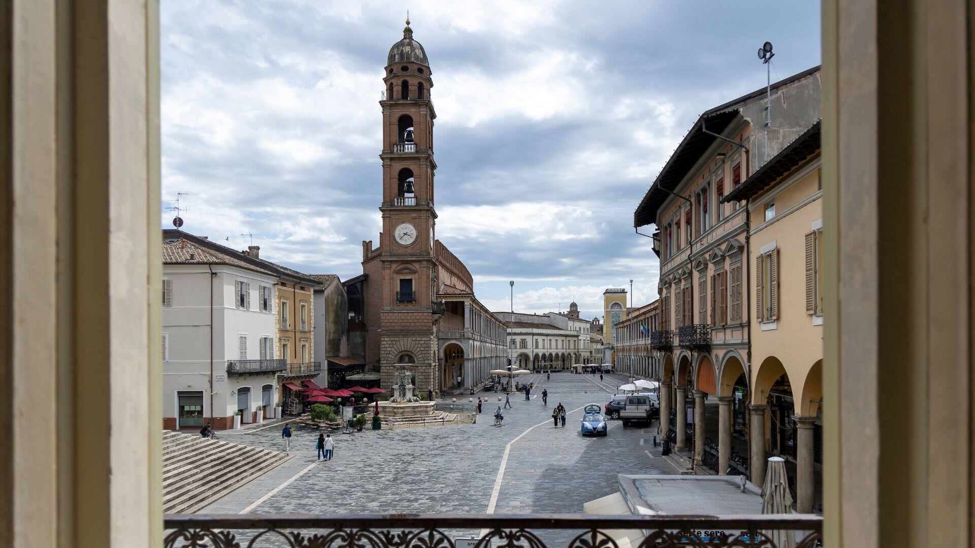 Piazza della Libertà