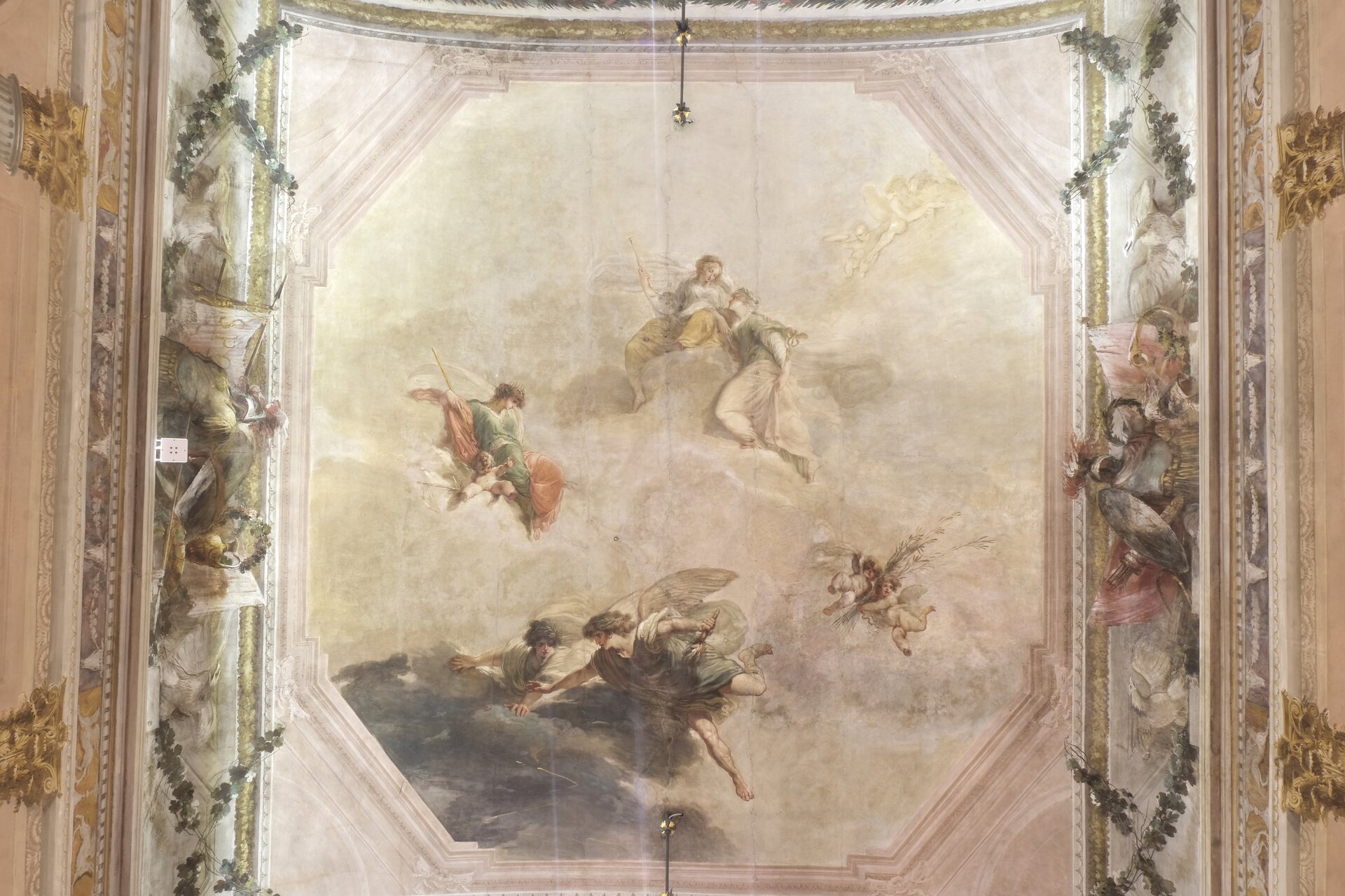 Ridotto del Teatro Masini e Galleria dei Cento Pacifici