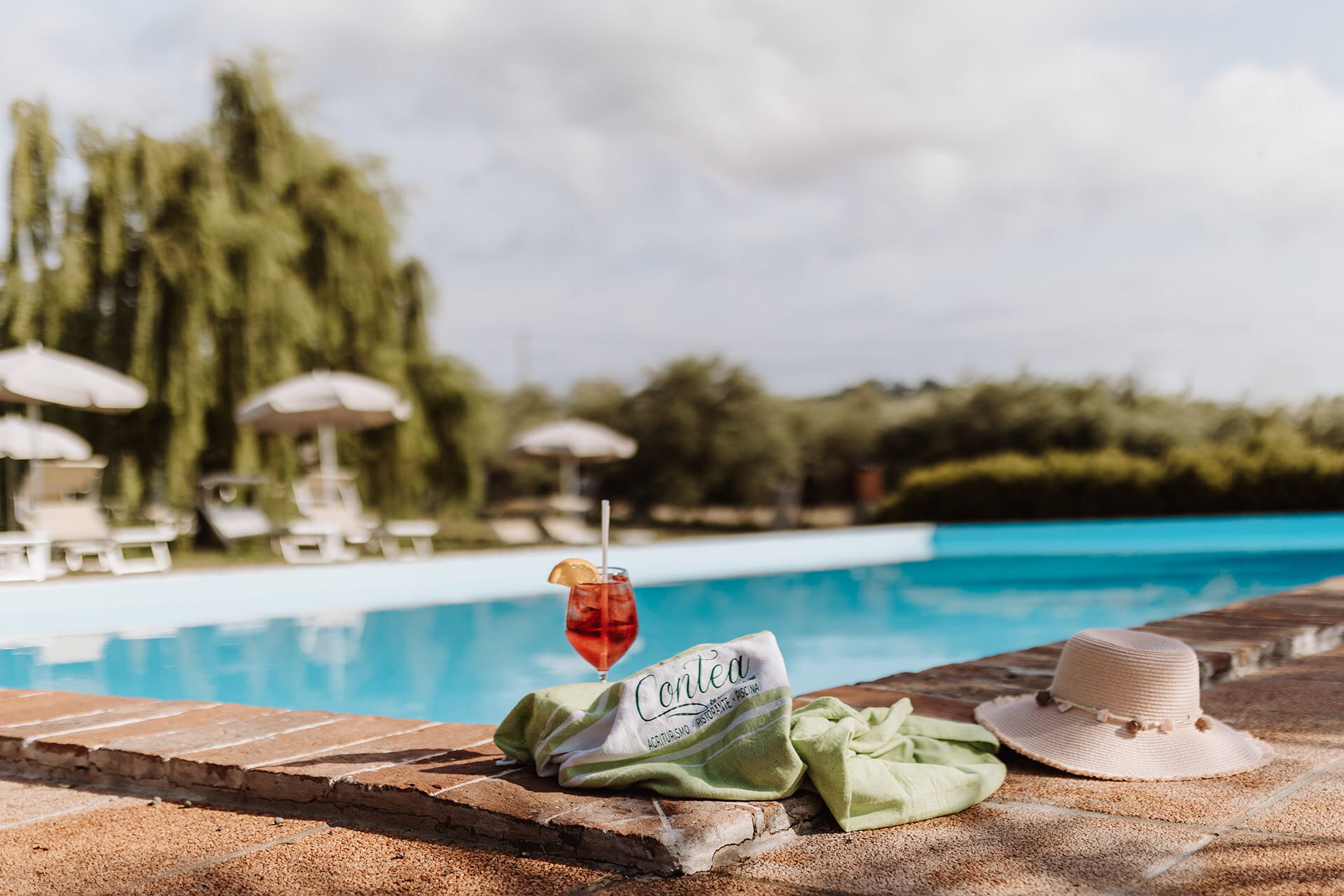 Contea Valdamone Piscina 1