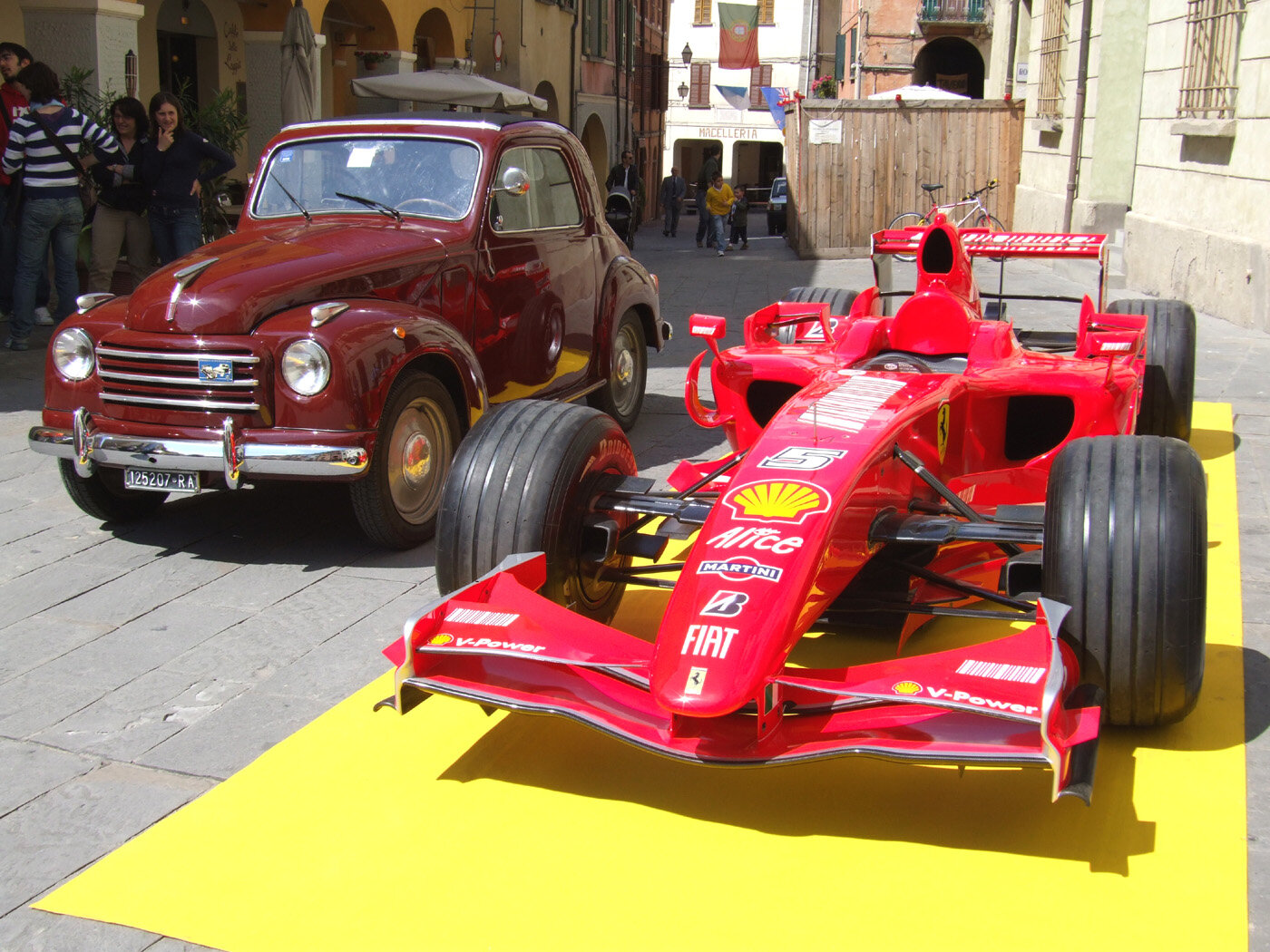C E Rosso E Rosso
