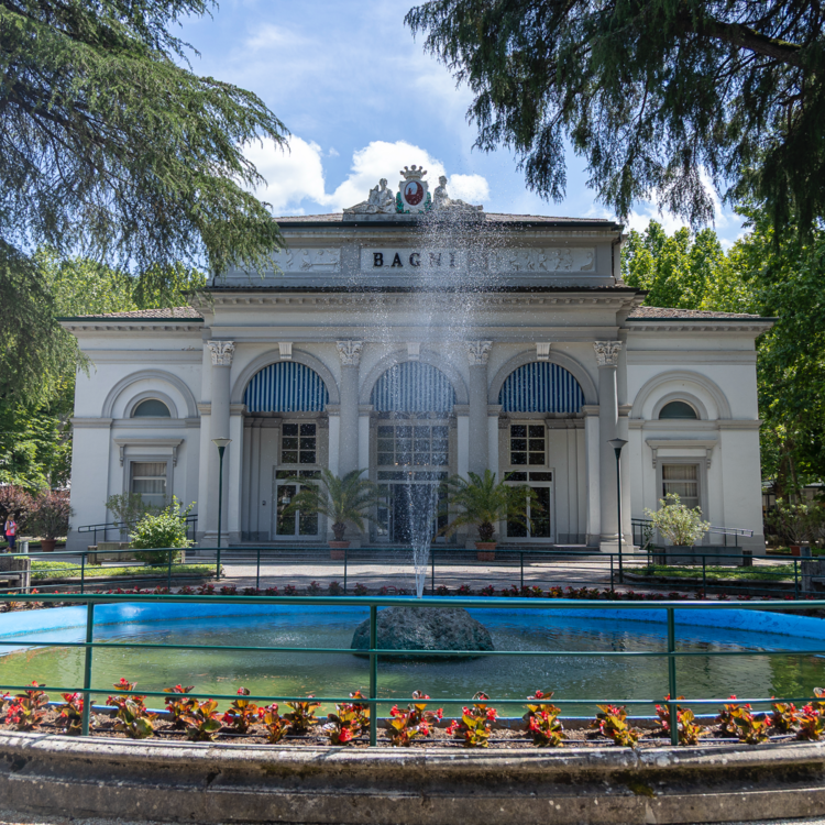 F179dd8ef845ef063c0094f6ffd3123a7aa2f8da