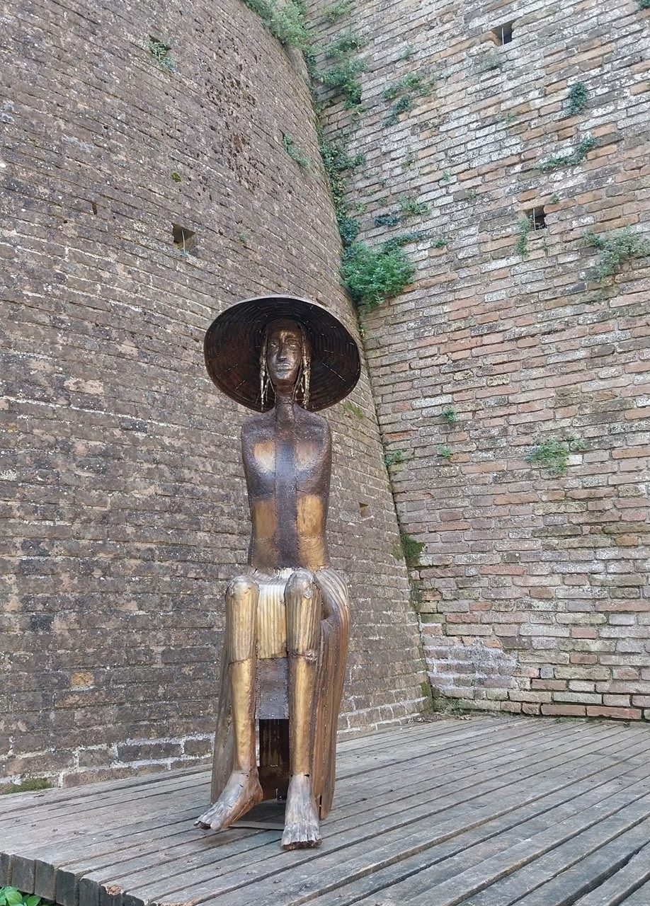 Mostra diffusa "Connessioni" di Luciano Navacchia